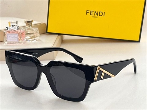 Fendi sunglass-308